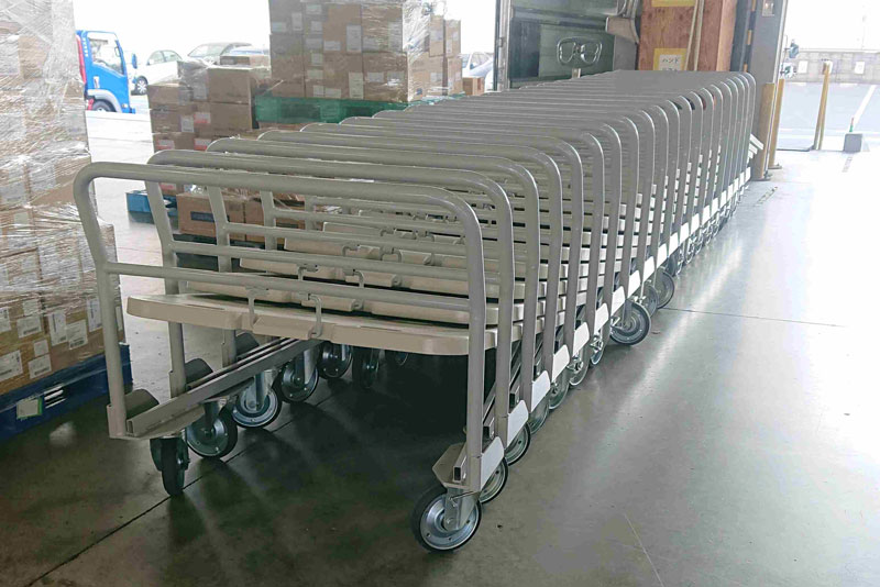 ホーム用大型台車500台納入